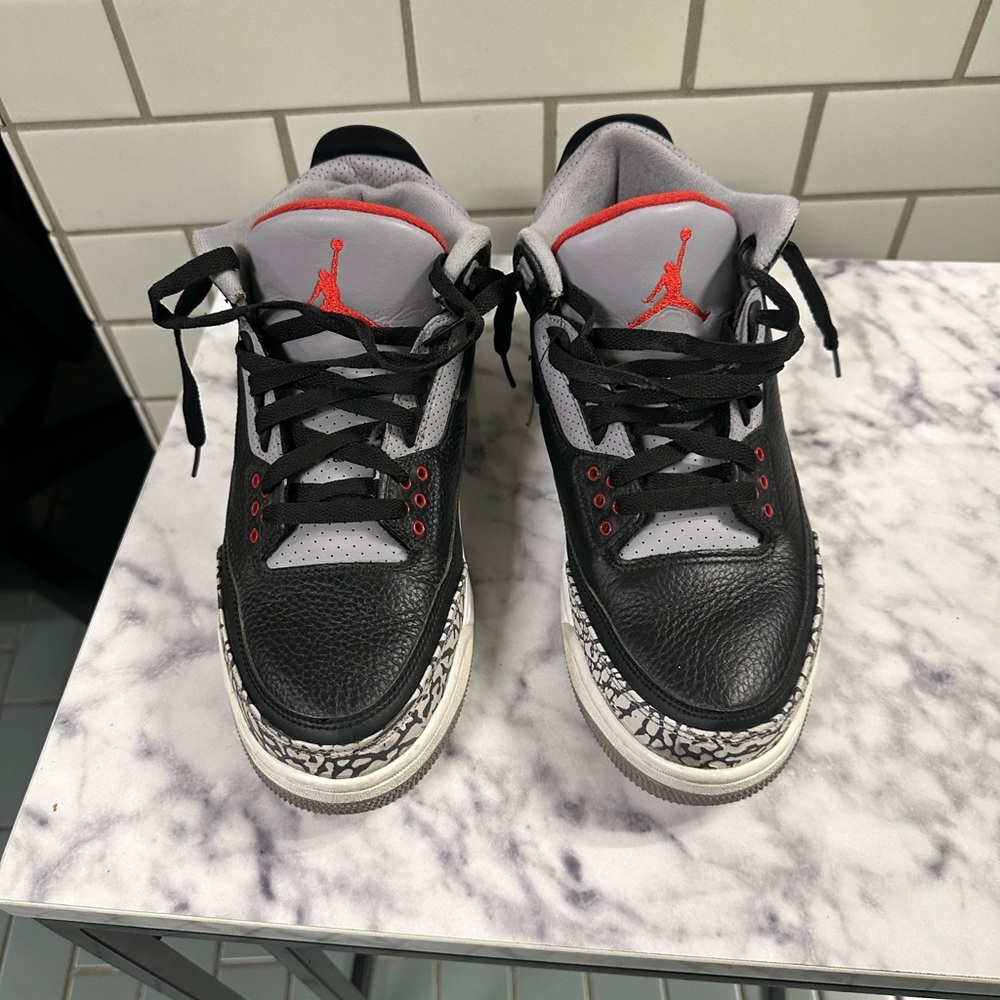 Jordan retro 3 (cements)